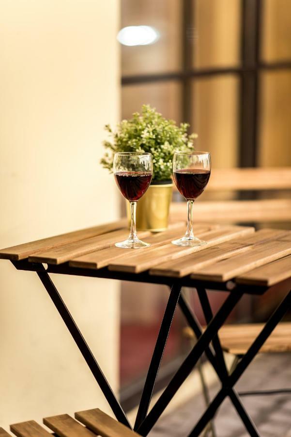 The Old Town Apartment 310 By Urban Rent Vilnius Bagian luar foto
